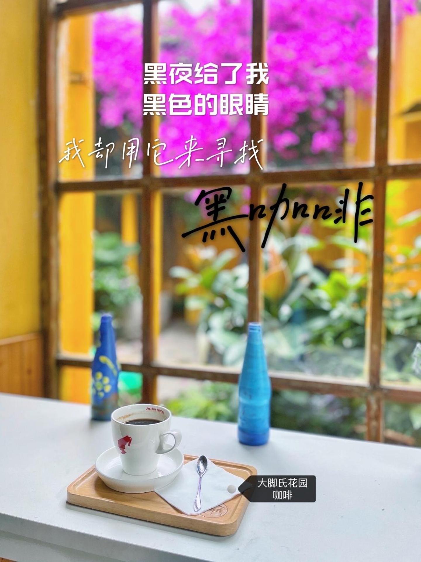 The Cloudland International Youth Hostel Close To The City Center,10 Min Walks To The Subway, Close To The Night Market, Old Street, Green Lake, English-Speaking Service, Free Activity Convenient Payment And Visa Cards Are Accepted Куньмин Экстерьер фото
